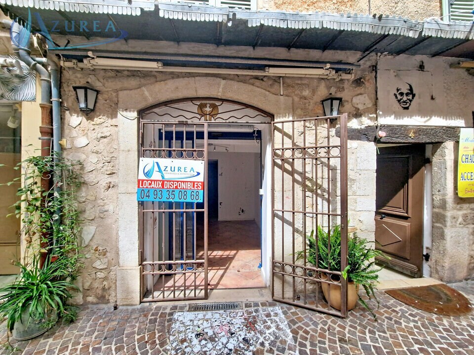 Local commercial dans Vence à louer Photo de l’immeuble– Image 1 sur 6