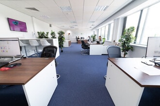 Oracle Dr, Solihull à louer Photo intérieure– Image 2 sur 2