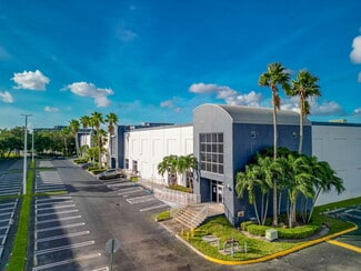 Plus de détails pour 7620 NW 25th St, Miami, FL - Industriel/Logistique à louer
