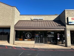 1790 Panola Rd, Ellenwood, GA à louer Photo intérieure– Image 1 sur 14