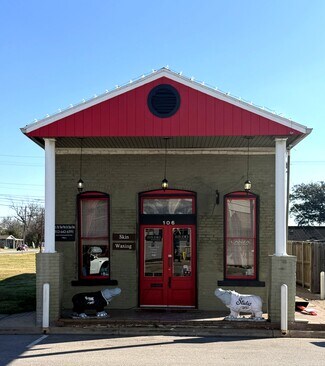 Plus de détails pour 106 East St, Hutto, TX - Bureau à louer