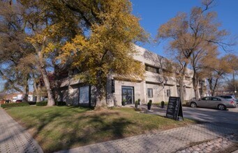 19 Waterman Ave, Toronto, ON à louer Photo intérieure– Image 2 sur 20