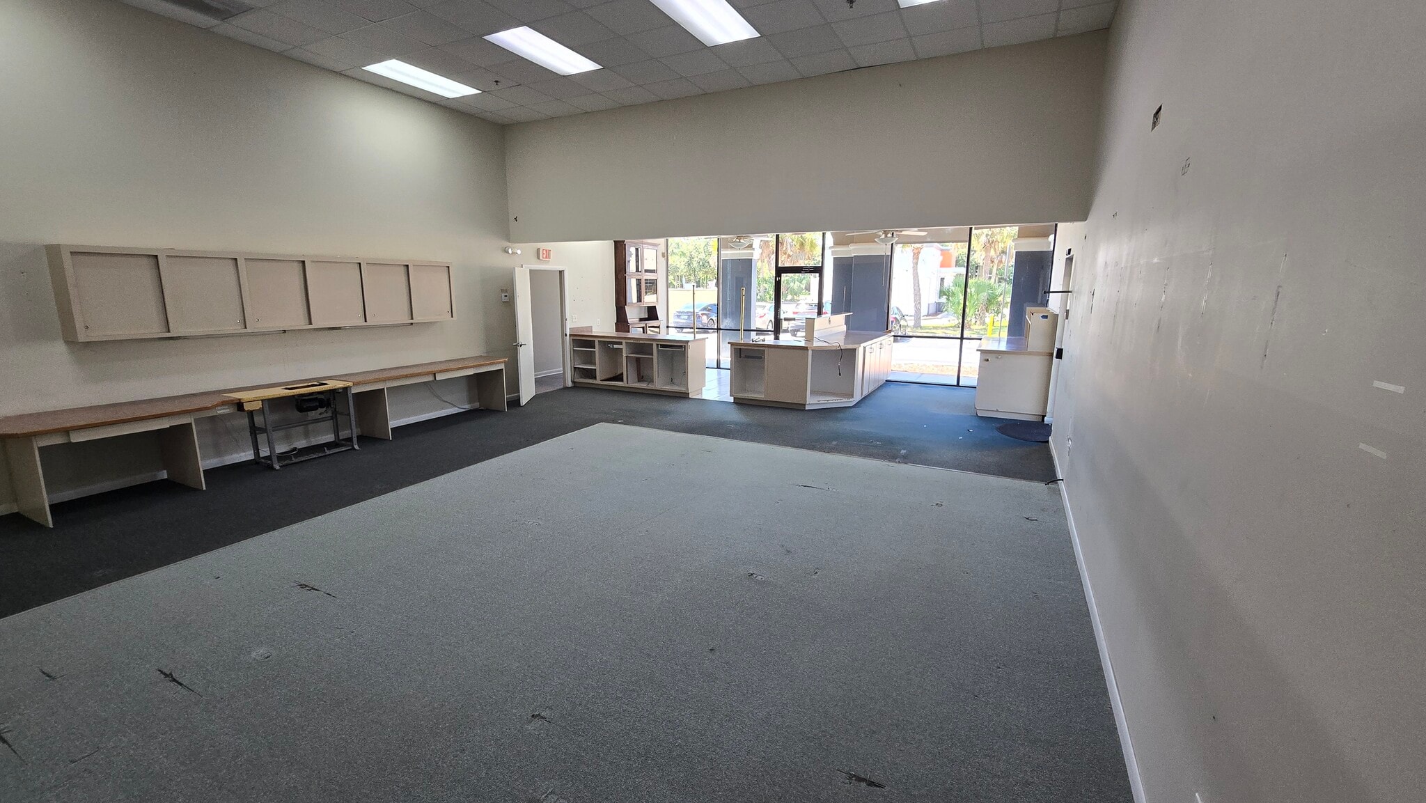 7640 N Wickham Rd, Melbourne, FL à louer Photo intérieure– Image 1 sur 4
