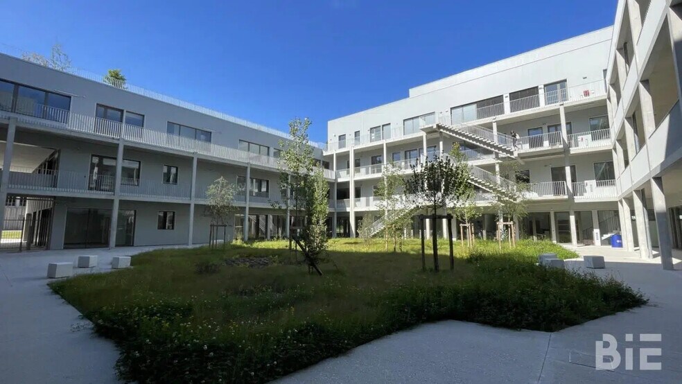 Bureau dans Mérignac à louer - Photo de l’immeuble – Image 2 sur 10