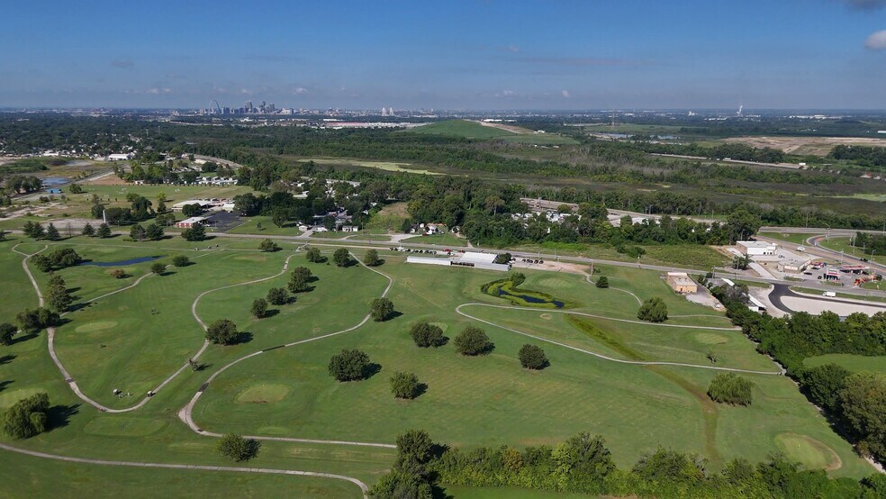 3500 Kingshighway, East Saint Louis, IL à vendre - Vidéo sur l’annonce professionnelle – Image 2 sur 58