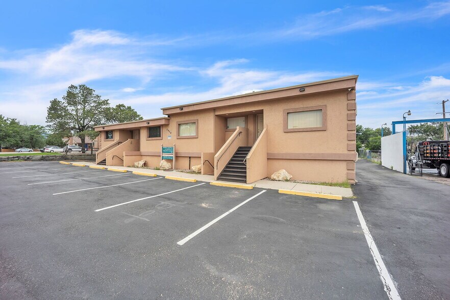 2924 Beacon St, Colorado Springs, CO à vendre - Photo de l’immeuble – Image 3 sur 49