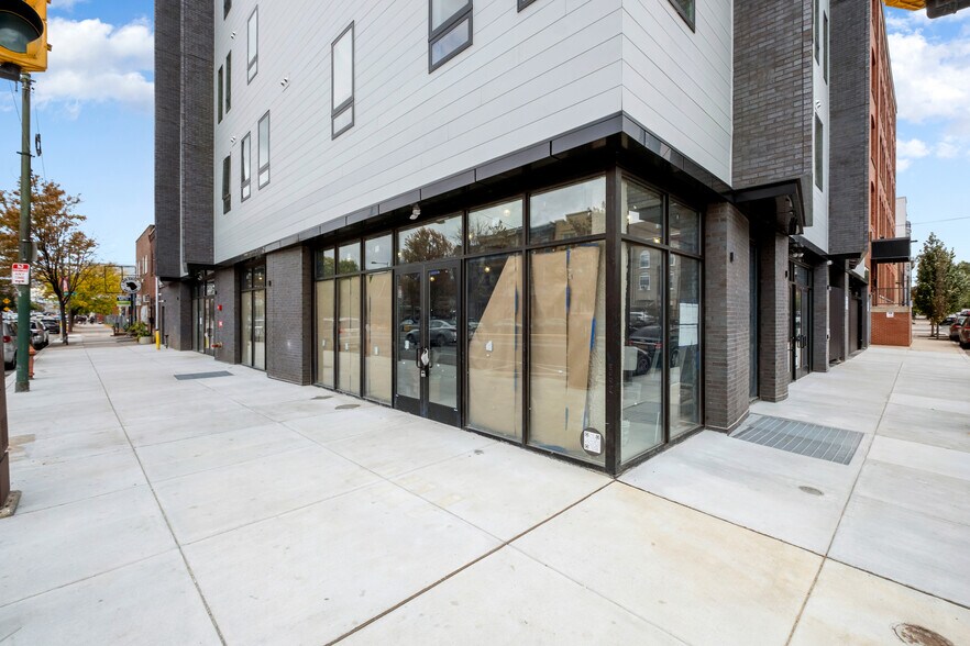 342 W Girard Ave, Philadelphia, PA à louer - Photo de l’immeuble – Image 2 sur 17
