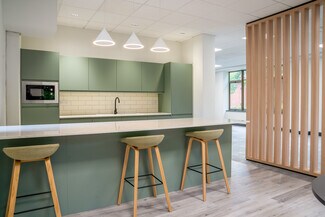 Plus de détails pour Station Rd, Wilmslow - Bureau à louer