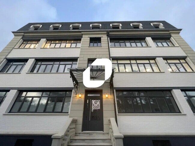 Plus de détails pour Bureau à vendre