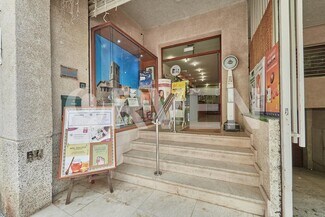 Plus de détails pour Local commercial à louer