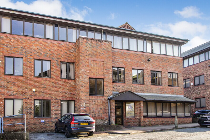 286C Chase Rd, Londres à louer - Photo de l’immeuble – Image 1 sur 6