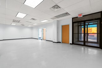 100 Fairfield Ave, Bridgeport, CT à louer Photo intérieure– Image 2 sur 7