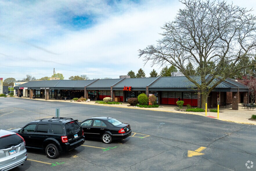1605 N Alpine Rd, Rockford, IL à vendre - Photo de l’immeuble – Image 2 sur 21