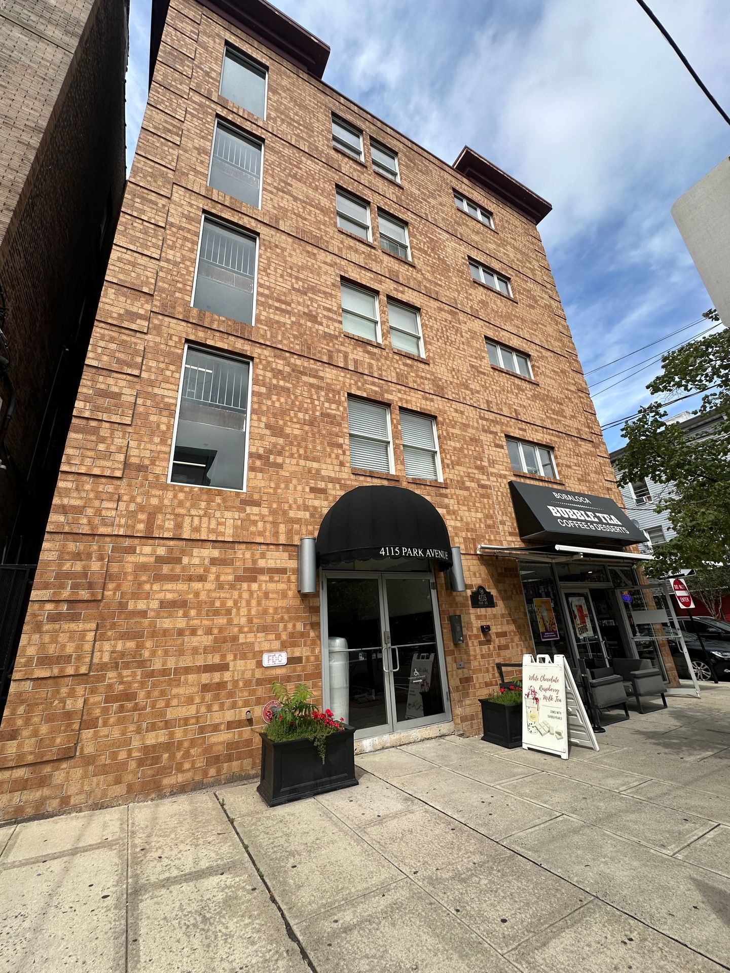 4115 Park, Union City, NJ à louer Photo principale– Image 1 sur 2