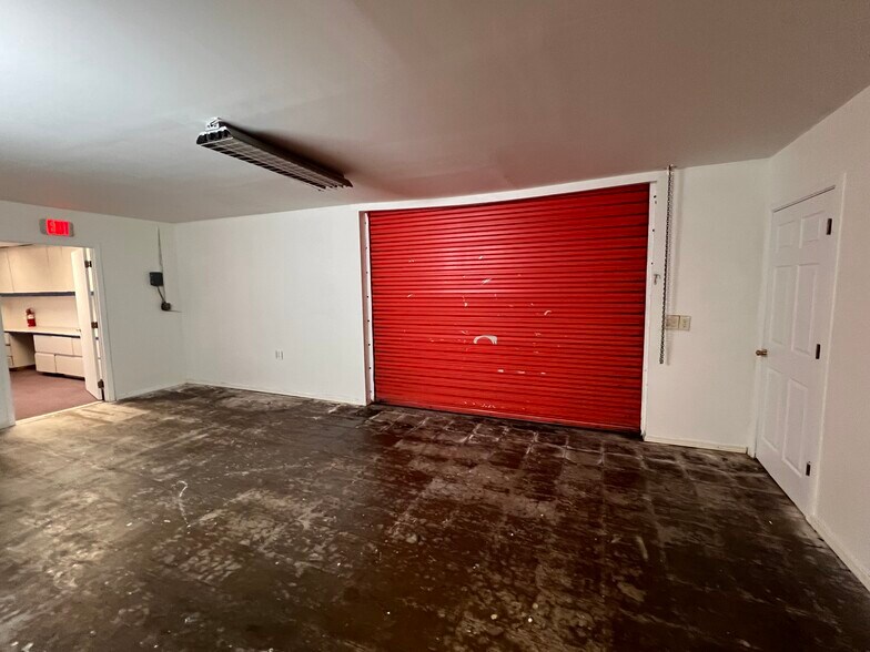 5072 Edgewater Dr, Orlando, FL à louer - Photo intérieure – Image 3 sur 11