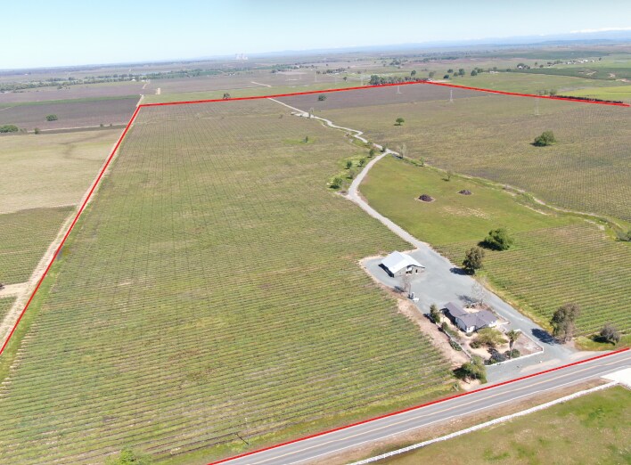 14151 Liberty Rd, Galt, CA à vendre Photo de l’immeuble– Image 1 sur 13
