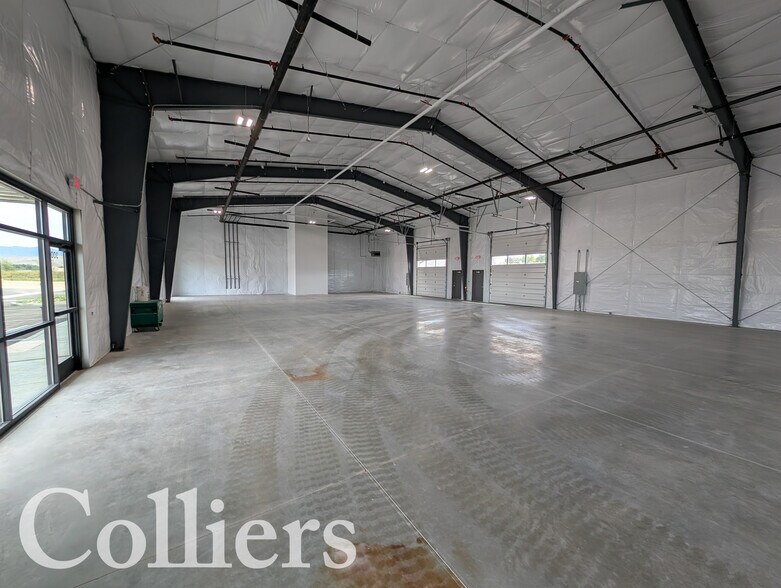 11230 Joplin Rd, Boise, ID à louer - Photo de l’immeuble – Image 2 sur 10