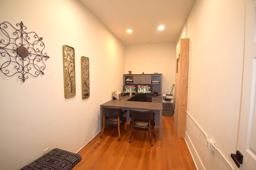 809 S Main St, Lebanon, OR à louer - Photo de l’immeuble – Image 3 sur 15
