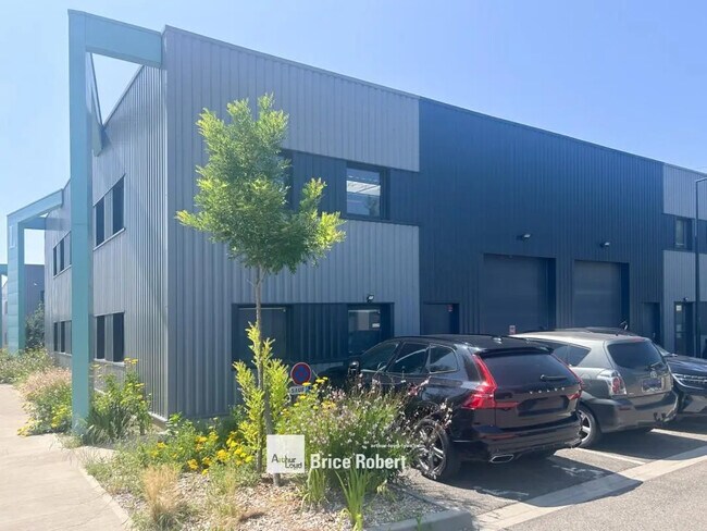 Plus de détails pour 662 Rue Des Jonchères, Genay - Local d'activités à louer