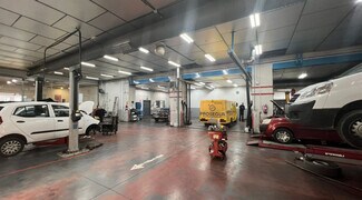 Plus de détails pour Local commercial à vendre