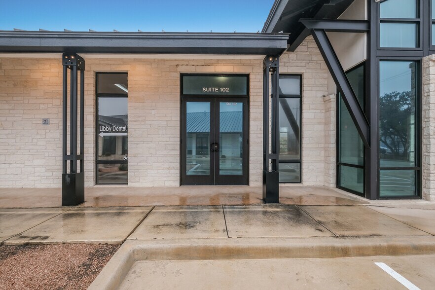 3006 Napier Park, San Antonio, TX à louer - Photo principale – Image 1 sur 14