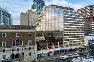 Plus de détails pour 890 Yonge St, Toronto, ON - Bureau, Local commercial à louer