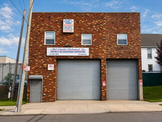 Plus de détails pour 12106 89th Ave, Richmond Hill, NY - Industriel/Logistique à vendre