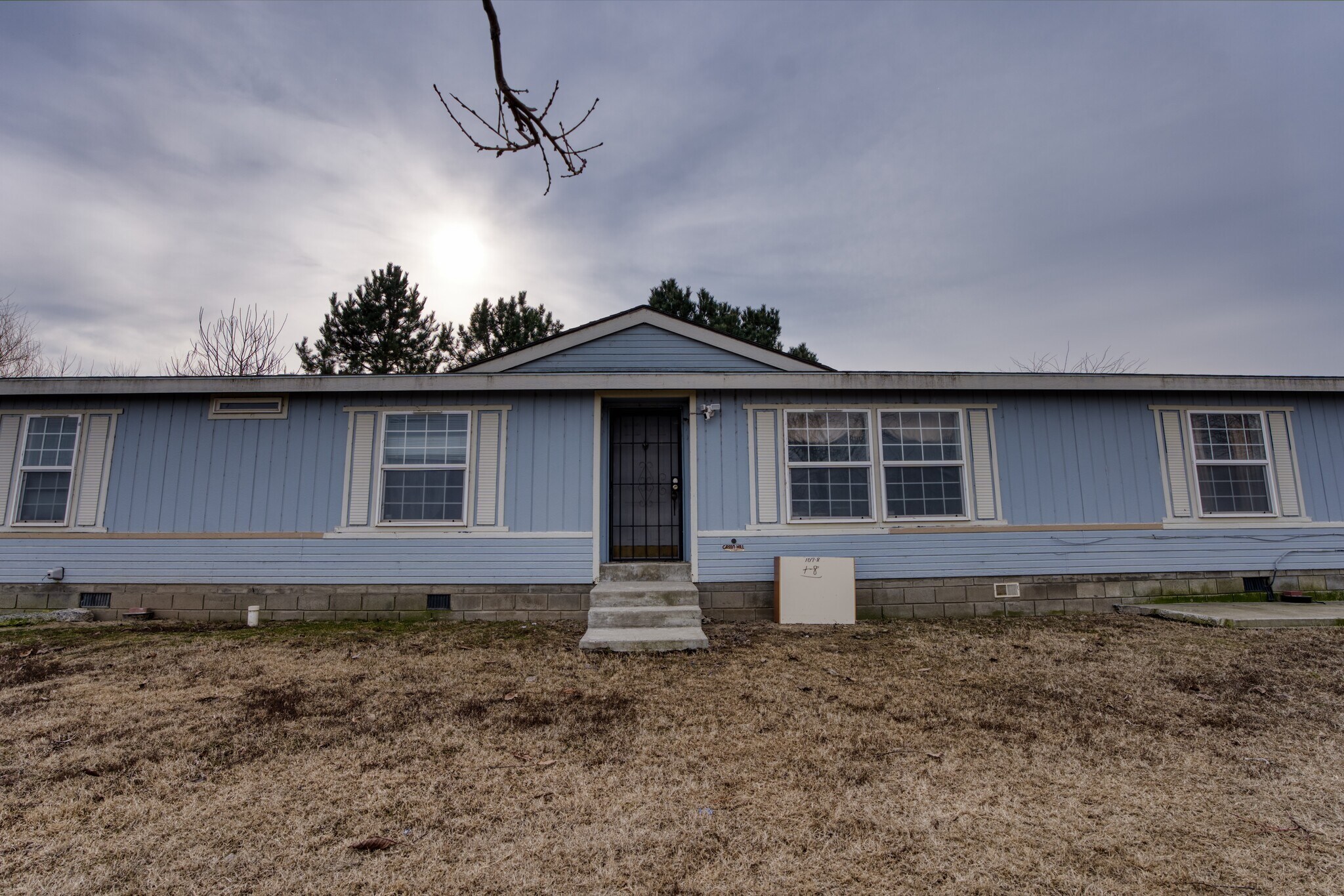 1383 Puterbaugh Rd, Grandview, WA à vendre Photo de l’immeuble– Image 1 sur 17