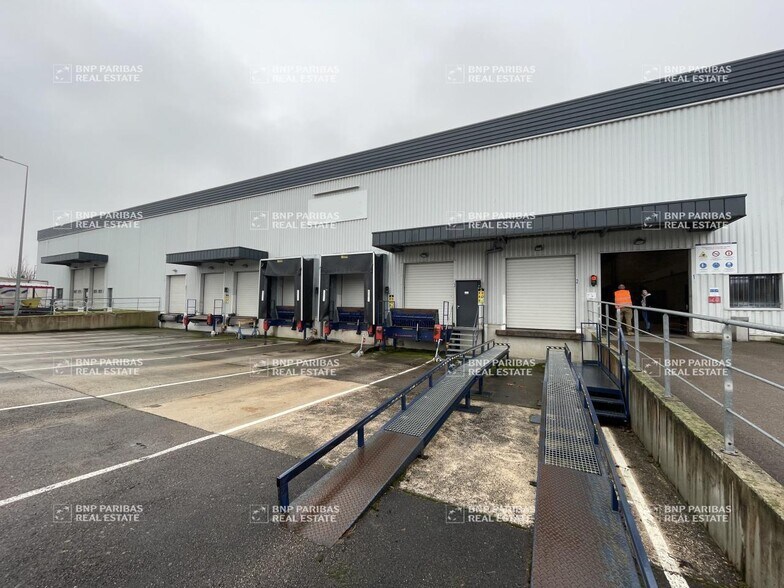 14 Rue De L'Ingenieur Bertin, Longvic à louer - Photo de l’immeuble – Image 1 sur 27