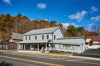 Plus de détails pour 5 W Main St, Erving, MA - Local commercial à vendre