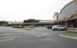 Plus de détails pour 876 Connetquot Ave, Islip Terrace, NY - Local commercial à louer