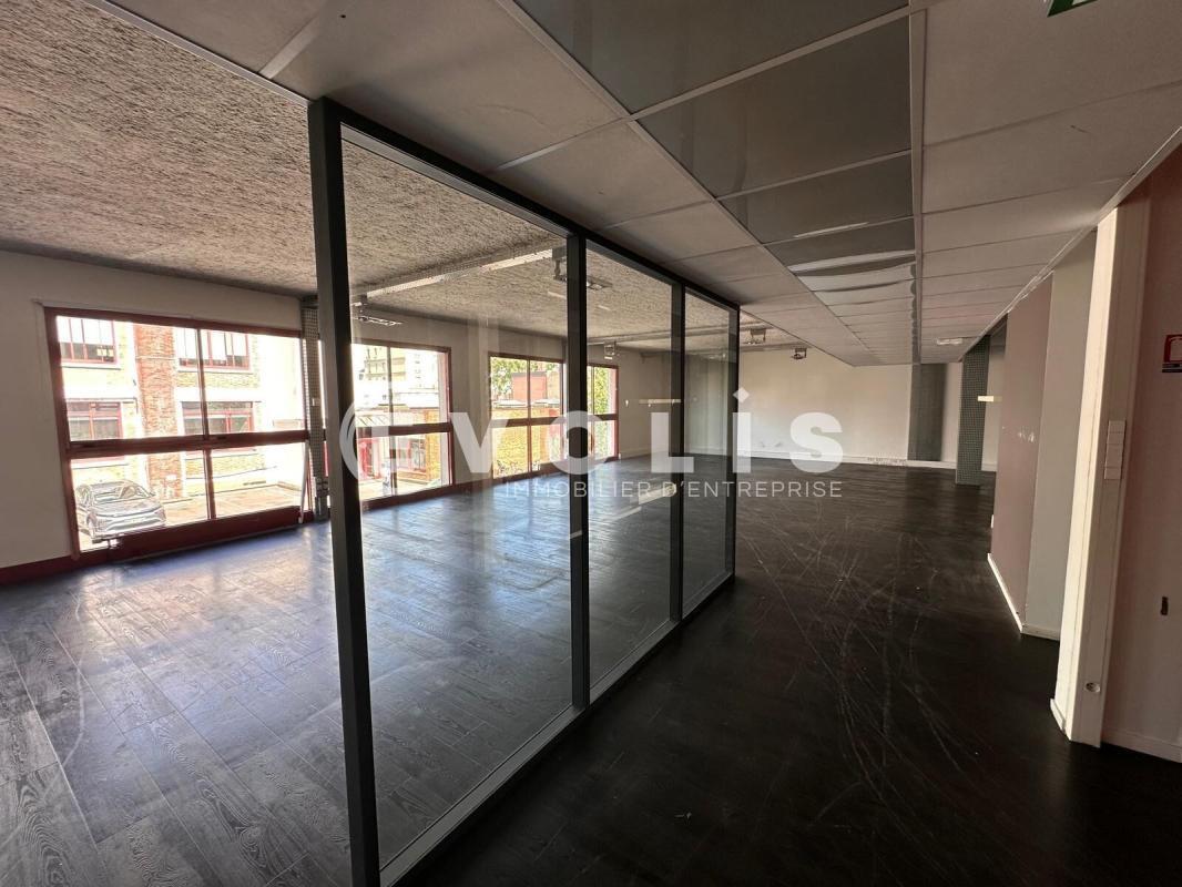 Bureau dans Montrouge à vendre Photo de l’immeuble– Image 1 sur 7