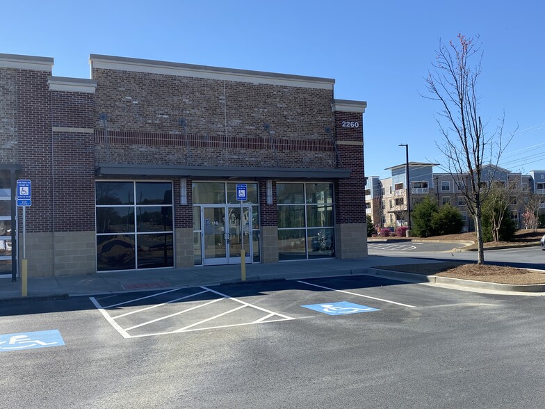 2260 Peachtree Industrial Blvd, Duluth, GA à louer - Photo de l’immeuble – Image 2 sur 11