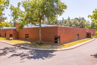 Plus de détails pour 26600 SW Parkway Ave, Wilsonville, OR - Local d'activités à louer