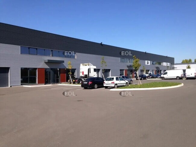 Plus de détails pour Industriel/Logistique à louer