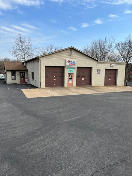 3555 Rothsville Rd, Ephrata, PA à vendre - Photo de l’immeuble – Image 2 sur 9