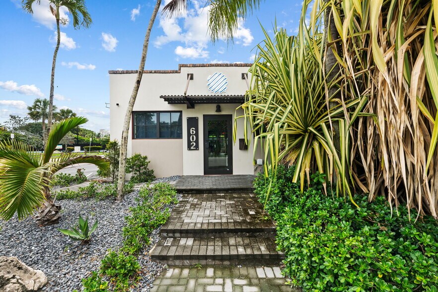 602 SW 12th Ave, Fort Lauderdale, FL à vendre - Photo de l’immeuble – Image 3 sur 17