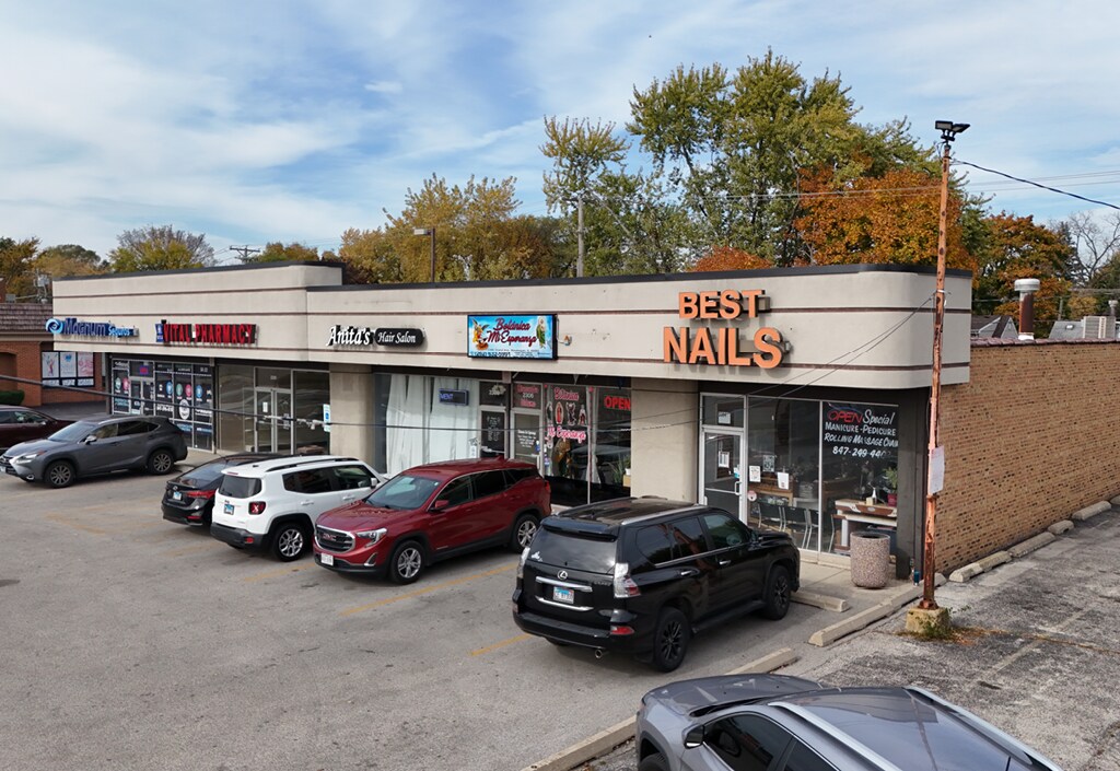 2304-2312 Grand Ave, Waukegan, IL à louer Photo principale– Image 1 sur 10