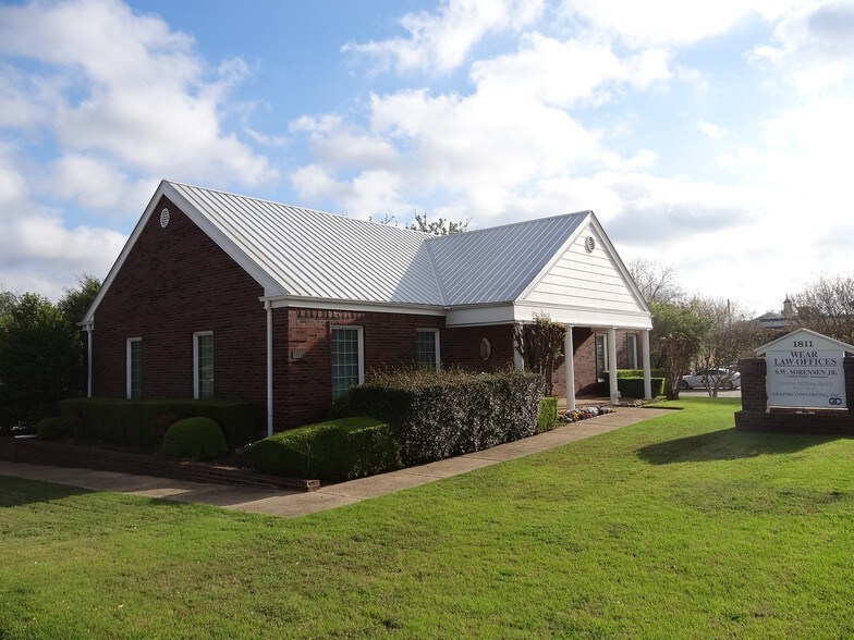 1811 W Park Row Dr, Arlington, TX à vendre - Photo de l’immeuble – Image 2 sur 2