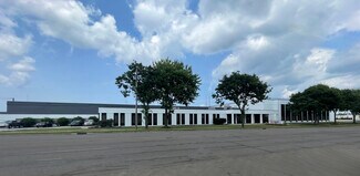 Plus de détails pour 16485 Rockside Rd, Maple Heights, OH - Industriel/Logistique à louer