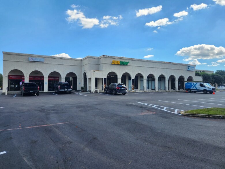 5500 White Bluff Rd, Savannah, GA à louer - Photo de l’immeuble – Image 2 sur 6