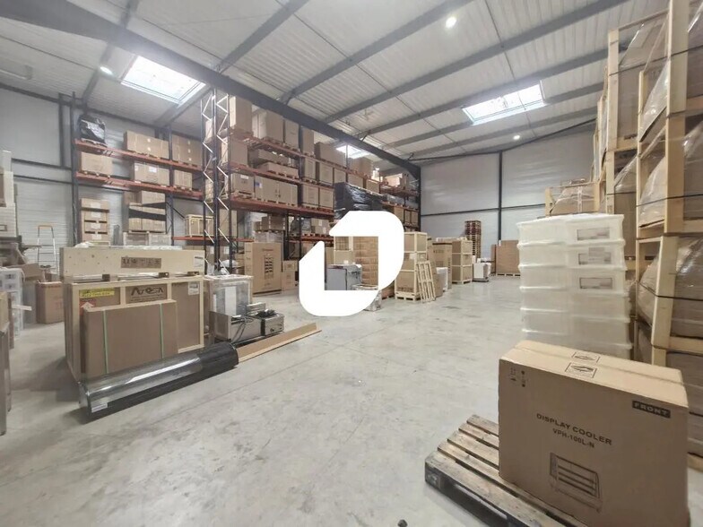 Local d’activités dans Bailly-Romainvilliers à louer - Photo intérieure – Image 1 sur 8