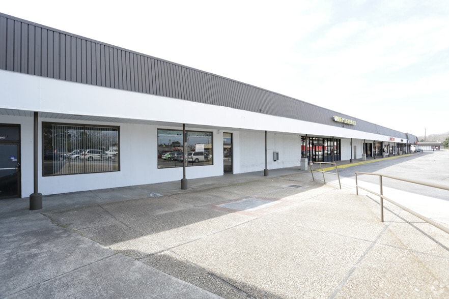 5021 George Washington Hwy, Portsmouth, VA à louer - Photo de l’immeuble – Image 3 sur 18