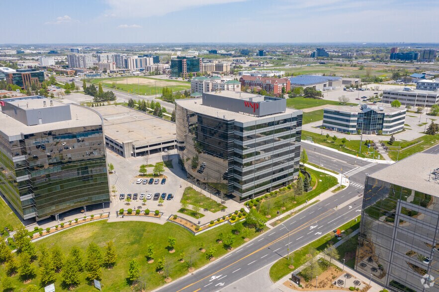 100 Commerce Valley Dr W, Markham, ON à louer - Aérien – Image 2 sur 8