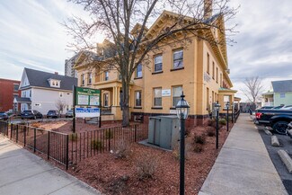 Plus de détails pour 578 Main St, Malden, MA - Bureau/Médical à louer