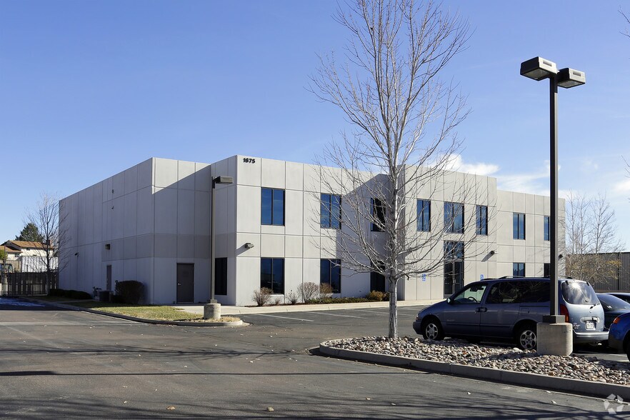 1675 Tuskegee Pl, Colorado Springs, CO à louer - Photo de l’immeuble – Image 3 sur 3