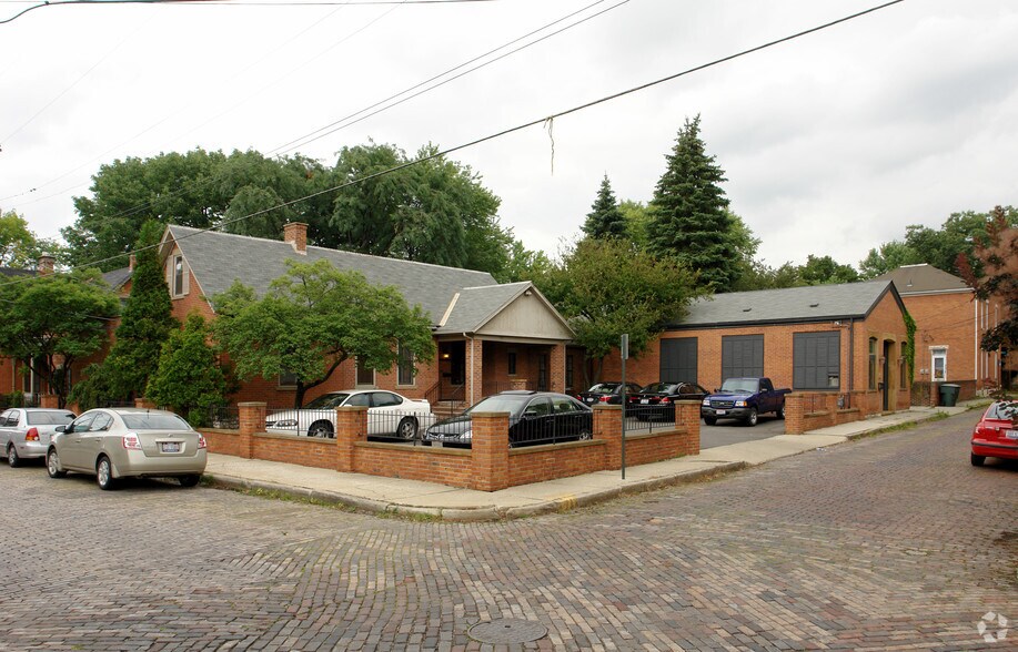 40 E Columbus St, Columbus, OH à vendre - Photo de l’immeuble – Image 2 sur 2