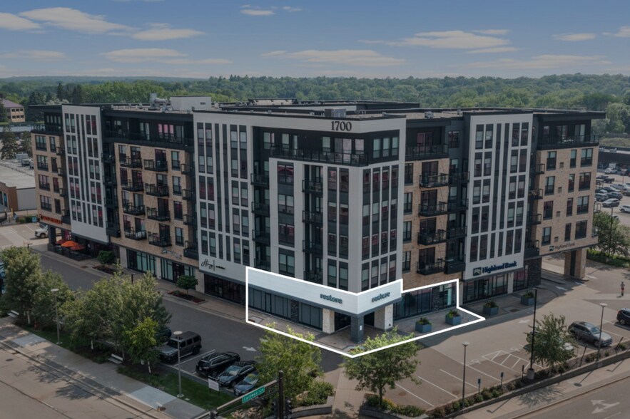 1700 Plymouth Rd, Minnetonka, MN à louer - Photo de l’immeuble – Image 2 sur 47