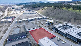 Plus de détails pour 2075 Matrix Cres, Kelowna, BC - Terrain à vendre