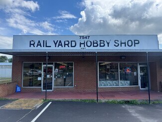 Plus de détails pour 7547 Williamson Rd, Hollins, VA - Local commercial à louer